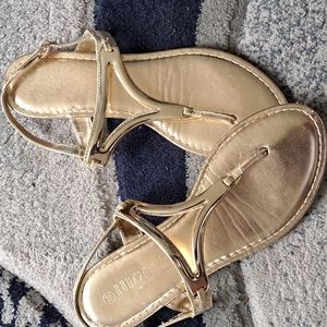 Women's sandals